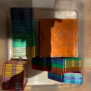 Magnatiles